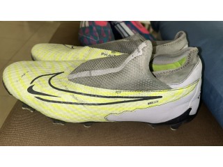 Nike phantom shoes