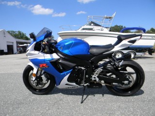 2013 Suzuki GSX-R750 whatsapp (+971586375226)