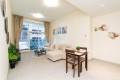 bright-luxurious-1-bed-in-marina-arcade-small-0
