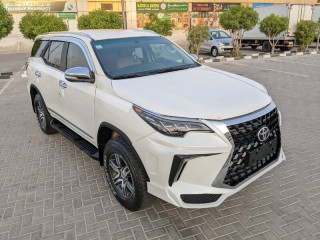 TOYOTA FORTUNER 2018 FACELIFTED WITH LEXUS DESIGN V4 G.C.C IN EXCE
