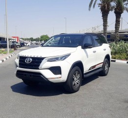 FORTUNER 2.7L 2021 WITH TRD KIT GCC VERY GOOD CONDITION