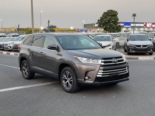 2019 TOYOTA HIGHLANDER LE 4x4 IMPORTED FROM USA