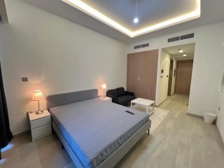 Ready to move 2bhk with maid build in wardrobes