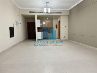 HUGE 600 SQFT CENTRAL A/C STUDIO WITH GYM AND PARKING NEAR FAHIDI/