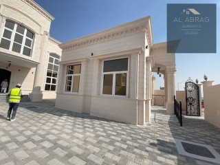 AMAZING NEW VILLA SEVEN BEDROOMS FOR RENT IN RIYADH CITY