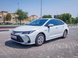 AED1124/month | 2023 Toyota Corolla 1.8L | Service | Full Toyota S