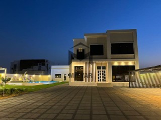 Luxurious furnished villa in Nad Al Sheba