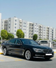 Bmw 740Li M-Sport 2018 Black GCC FSH clean car