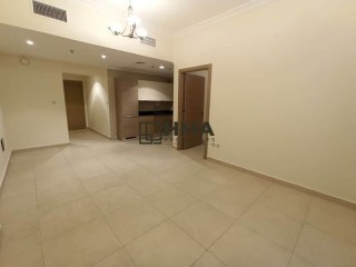 Spacious 1bhk Apartment with balcony swimming pool and Gym Rent 47
