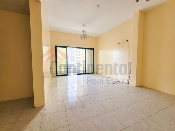 specious-2-bedroom-balcony-al-majaz-3sharjah-big-0