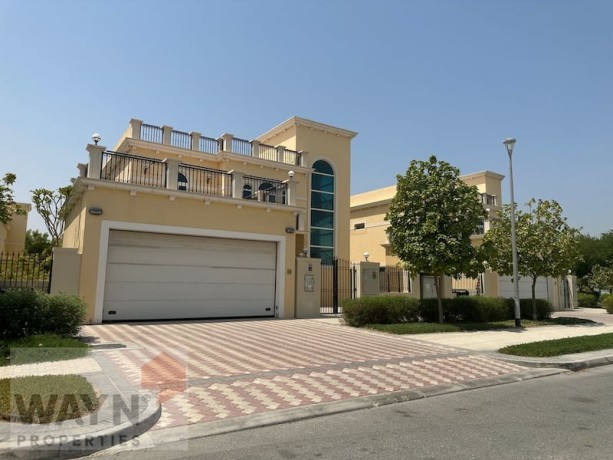 4-bedroom-villa-spacious-well-maintained-big-1