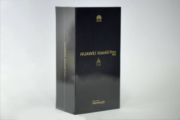huawei-mate-60-pro-plus-big-0