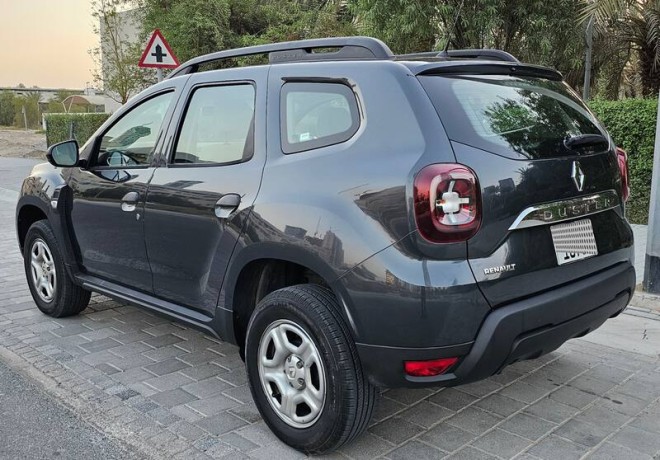renault-duster-awd-2020-gcc-accident-free-and-well-maintained-big-0