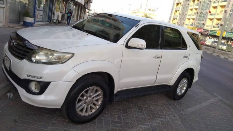 toyota-fortuner-for-sale-big-0