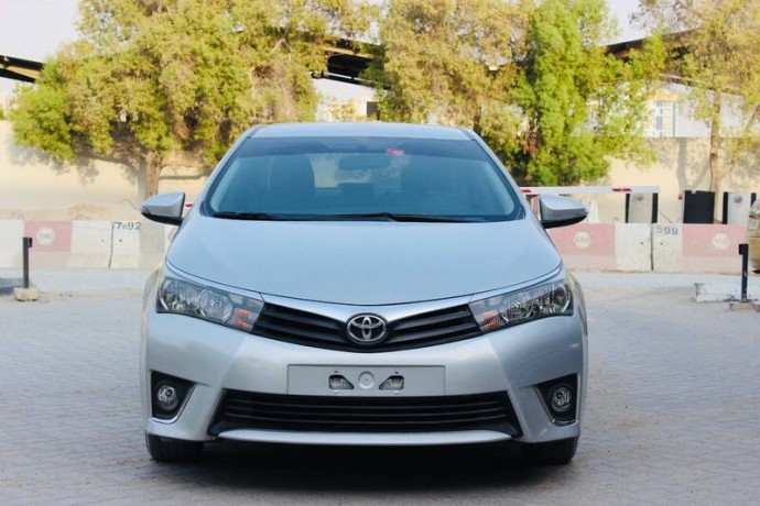 toyota-corolla-2015-gcc-specifications-big-0