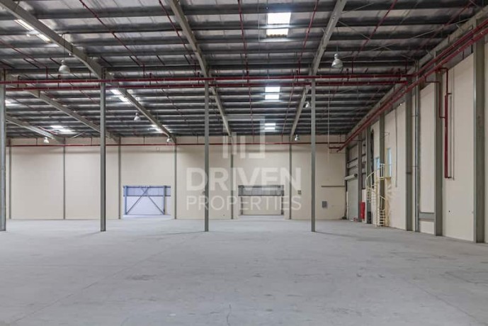 well-managed-warehouse-good-investment-big-0